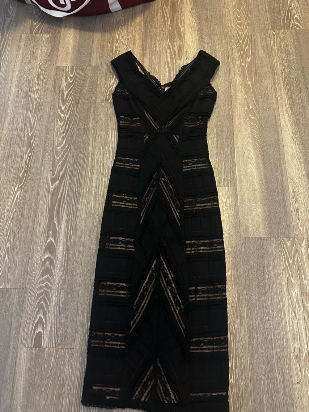 cinq a sept Aveline Off the Shoulder Lace Dress - Picture 2 of 3